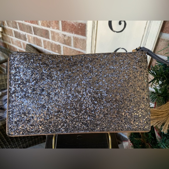 Furla Sparkling Clutch - Silver and Gold NWT Dust Bag included RARE FIND - Picture 7 of 8